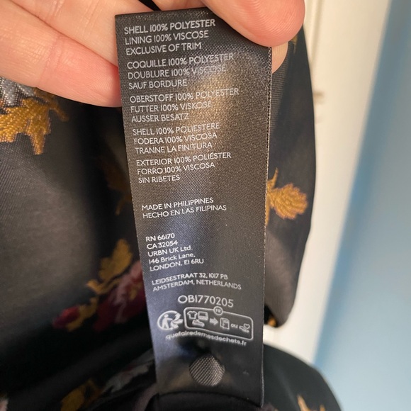 NWT Anthropologie Maeve Sculpted V-Neck A-Line Mini Dress Size 6 - Picture 13 of 13